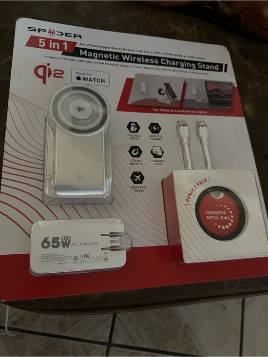 Spyder Other - Spyder 5-in-1 Magnetic Wireless Charging Stand White and Red Accents